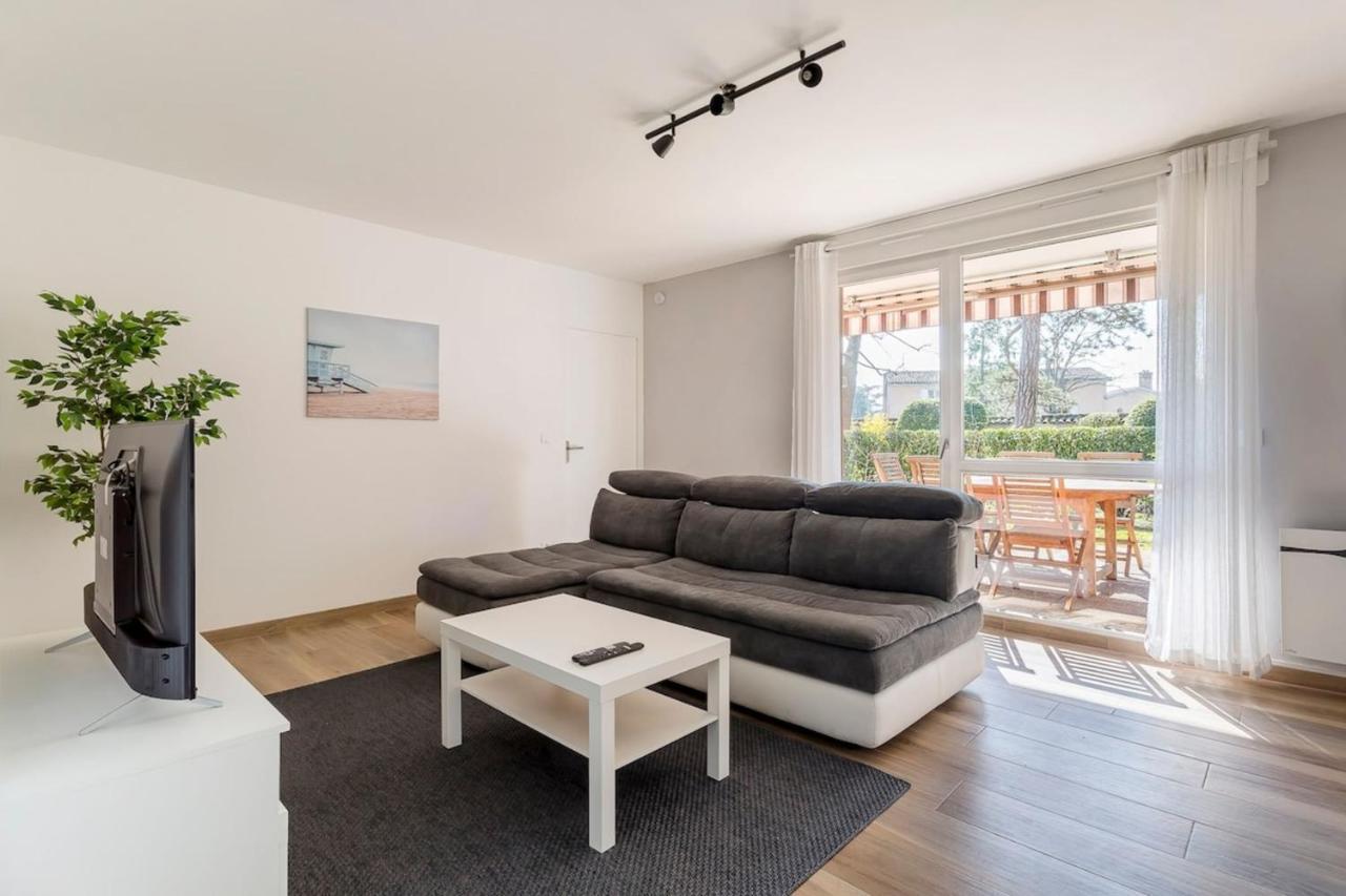 Suite Granges En Rez-De-Jardin Pour 4 Voyageurs Lyon Dış mekan fotoğraf