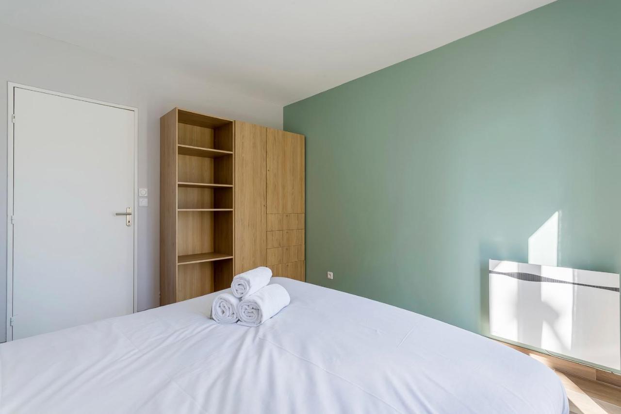Suite Granges En Rez-De-Jardin Pour 4 Voyageurs Lyon Dış mekan fotoğraf