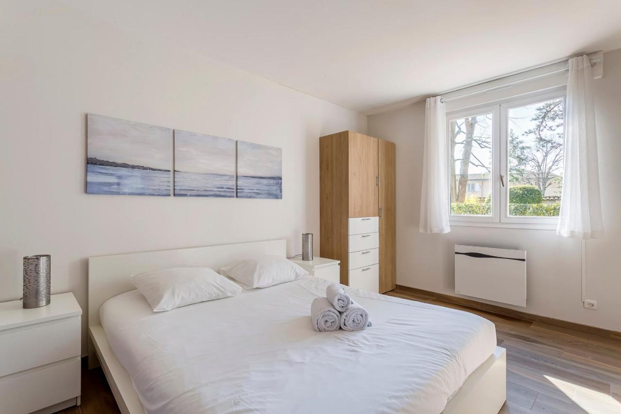 Suite Granges En Rez-De-Jardin Pour 4 Voyageurs Lyon Dış mekan fotoğraf